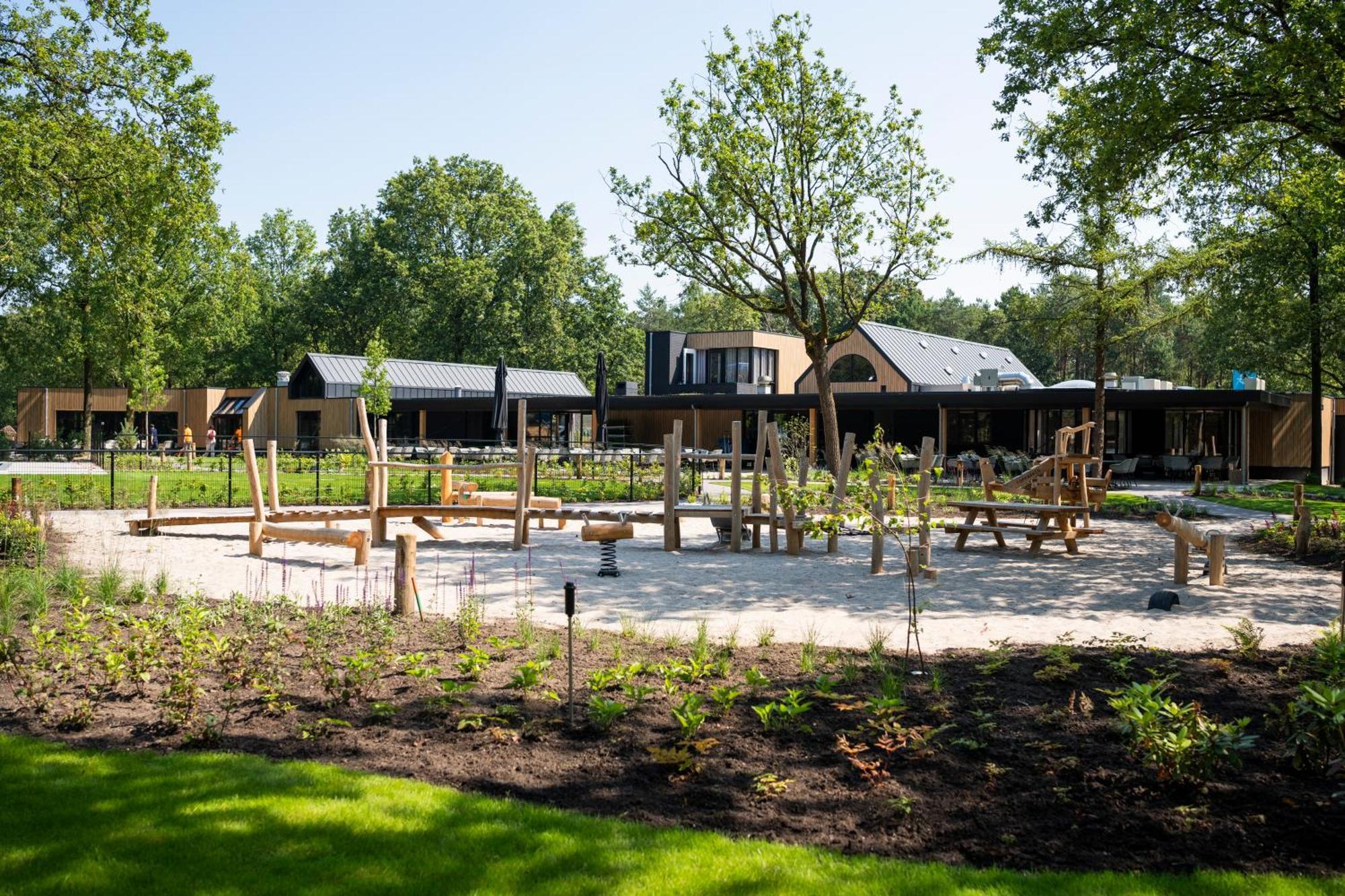 Topparken - Resort De Brabantse Kempen Lage Mierde Экстерьер фото