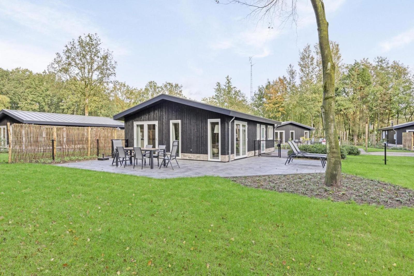Topparken - Resort De Brabantse Kempen Lage Mierde Номер фото